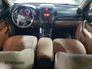 2012 Kia Sorento LX with VIN 5XYKT4A20CG293744, listed as a Copart auction lot 47795335 with 177,185 mi miles and Salvage Title. Bid and sale history available at carsss.com. Image 8.