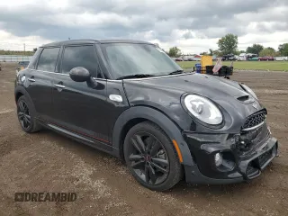 2018 MINI Hardtop 4 Door Cooper S z VIN WMWXU3C53J2F51167, wystawiony jako Copart lot #72978814 z przebiegiem 66 503 mil mil oraz Szkoda całkowita • Salvage title. Historia ofert i sprzedaży dostępna na DreamBid. Obrazek 4.