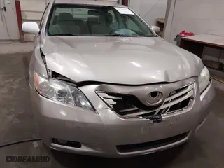 2007 Toyota Camry CE with VIN 4T1BE46K87U712670, listed as a IAAI auction lot 41797440 with 202,595 mi miles. Bid and sale history available at carsss.com. Image 6.