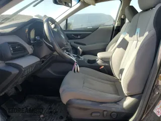 2020 Subaru Legacy Premium z VIN 4S3BWAC62L3024154, wystawiony jako Copart lot #55597725 z przebiegiem Nie podano mil oraz Szkoda całkowita • Salvage title. Historia ofert i sprzedaży dostępna na DreamBid. Obrazek 7.