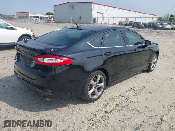 2016 Ford Fusion SE with VIN 3FA6P0H75GR194080, listed as a IAAI auction lot 42042169 with 157,450 mi miles. Bid and sale history available at carsss.com. Image 4.