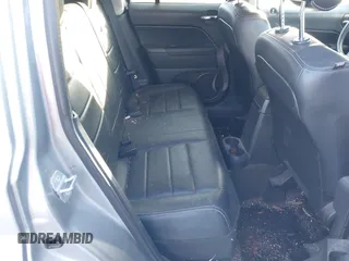 2016 Jeep Patriot Latitude with VIN 1C4NJRFB2GD647292, listed as a IAAI auction lot 41423443 with 88,905 mi miles and . Bid and sale history available at carsss.com. Image 7.