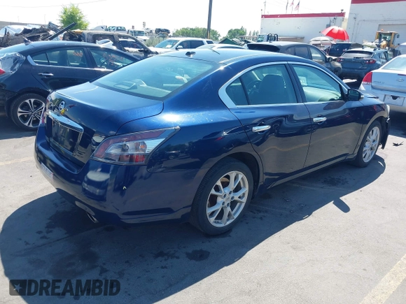 2014 Nissan Maxima S with VIN 1N4AA5AP8EC462019, listed as a IAAI auction lot 42658030 with 105,867 mi miles and . Bid and sale history available at DreamBid. Image 4.