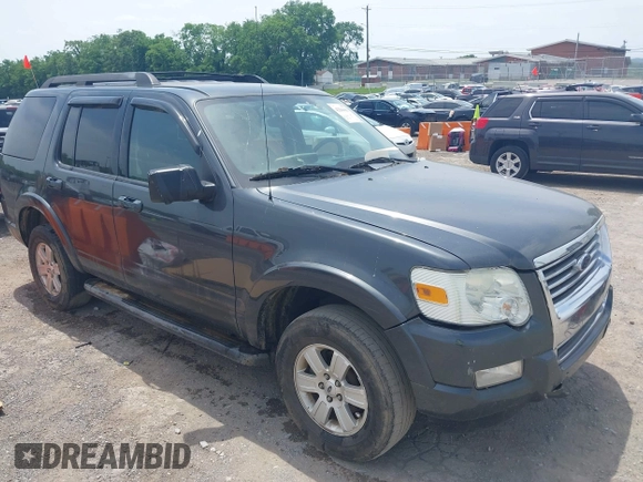2010 Ford Explorer XLT z VIN 1FMEU6DE7AUA45736, wystawiony jako IAAI lot #42264015 z przebiegiem 239 208 mil mil oraz . Historia ofert i sprzedaży dostępna na DreamBid. Obrazek 6.