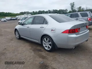 2005 Acura TSX с VIN JH4CL96895C034755, выставлен на аукционе IAAI как лот 42611349 с пробегом 329 264 миль миль и . История ставок и продаж доступна на DreamBid. Изображение 3.