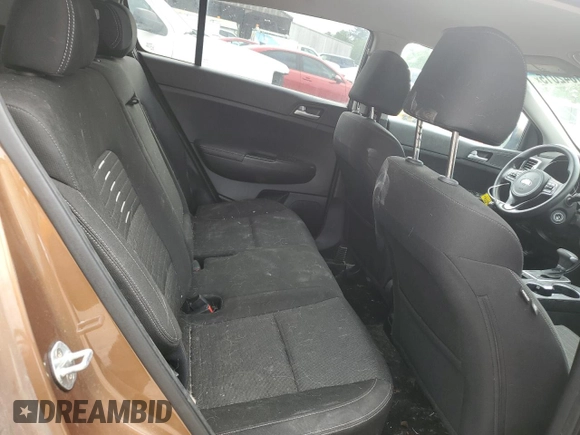 2018 Kia Sportage LX with VIN KNDPM3AC3J7474000, listed as a Copart auction lot 51042015 with 207,148 mi miles and Salvage Title. Bid and sale history available at DreamBid. Image 11.
