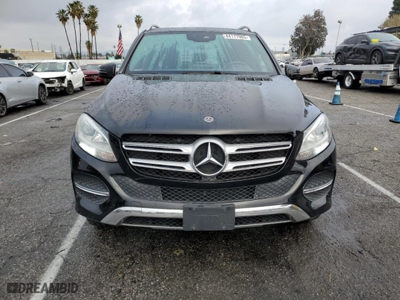 2018 Mercedes-Benz GLE with VIN 4JGDA5JB8JB156719, listed as a Copart auction lot 44177985 with 70,015 mi miles and Salvage Title. Bid and sale history available at carsss.com. Image 5.