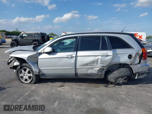 2007 Chrysler Pacifica Touring with VIN 2A8GF68X67R334513, listed as a IAAI auction lot 41662877 with 121,823 mi miles and . Bid and sale history available at DreamBid. Image 15.
