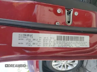 2019 Jeep Cherokee Latitude z VIN 1C4PJLCB8KD263455, wystawiony jako Copart lot #64126085 z przebiegiem 96 734 mil mil oraz Szkoda całkowita • Salvage title. Historia ofert i sprzedaży dostępna na DreamBid. Obrazek 13.