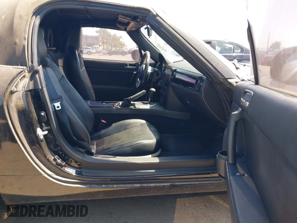 2006 Mazda MX-5 Miata Sport with VIN JM1NC25F860115878, listed as a IAAI auction lot 42842757 with 81,777 mi miles and . Bid and sale history available at DreamBid. Image 5.