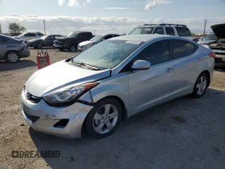 2013 Hyundai Elantra Limited z VIN 5NPDH4AEXDH421289, wystawiony jako Copart lot #55509485 z przebiegiem 113 059 mil mil oraz Szkoda całkowita • Salvage title. Historia ofert i sprzedaży dostępna na DreamBid. Obrazek 1.