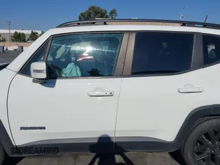 2018 Jeep Renegade Altitude with VIN ZACCJABB7JPG66606, listed as a IAAI auction lot 40484326 with 32,009 mi miles and . Bid and sale history available at DreamBid. Image 14.
