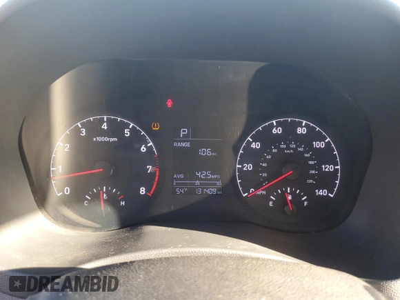 2018 Hyundai Accent SEL with VIN 3KPC24A31JE015459, listed as a Copart auction lot 85662274 with 131,409 mi miles and Clean Title. Bid and sale history available at carsss.com. Image 9.