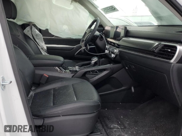 2024 Kia Telluride S with VIN 5XYP6DGC2RG564261, listed as a Copart auction lot 45869985 with 4,606 mi miles and Clean title. Bid and sale history available at DreamBid. Image 7.