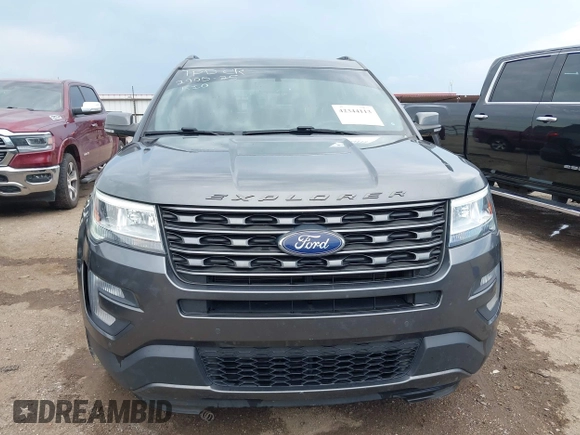 2017 Ford Explorer XLT z VIN 1FM5K7D86HGE19218, wystawiony jako IAAI lot #42344113 z przebiegiem 72 614 mil mil oraz . Historia ofert i sprzedaży dostępna na DreamBid. Obrazek 13.