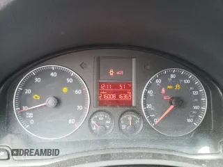 2007 Volkswagen Rabbit z VIN WVWBR71K47W248718, wystawiony jako Copart lot #55267755 z przebiegiem 216 008 mil mil oraz Szkoda całkowita • Salvage title. Historia ofert i sprzedaży dostępna na DreamBid. Obrazek 9.