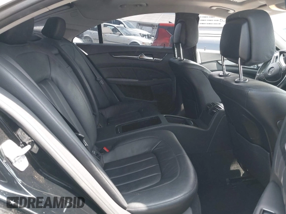 2013 Mercedes-Benz CLS 550 z VIN WDDLJ7DB2DA061788, wystawiony jako IAAI lot #42024922 z przebiegiem 87 231 mil mil oraz . Historia ofert i sprzedaży dostępna na DreamBid. Obrazek 8.