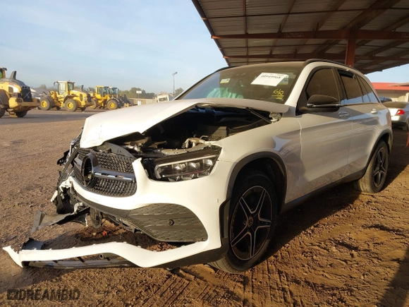 2022 Mercedes-Benz GLC with VIN W1N0G8EB2NV394902, listed as a IAAI auction lot 40949968 with 18,962 mi miles. Bid and sale history available at carsss.com. Image 18.