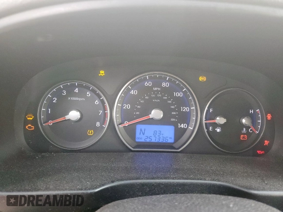 2011 Hyundai Santa Fe GLS z VIN 5XYZG3AB8BG068273, wystawiony jako Copart lot #57614215 z przebiegiem 257 336 mil mil oraz Szkoda całkowita • Salvage title. Historia ofert i sprzedaży dostępna na DreamBid. Obrazek 9.