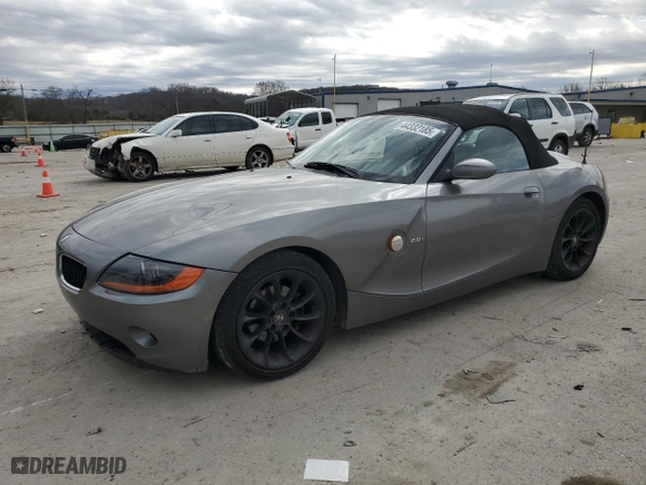 2004 BMW Z4 2.5i with VIN 4USBT33544LS53099, listed as a Copart auction lot 44332185 with NaN miles and Salvage Title. Bid and sale history available at carsss.com. Image 1.