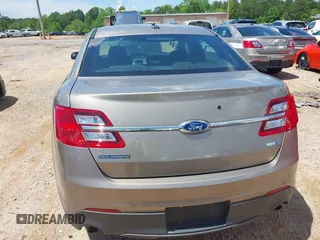 2016 Ford Police Interceptor z VIN 1FAHP2MKXGG116013, wystawiony jako IAAI lot #42237717 z przebiegiem 104 137 mil mil oraz . Historia ofert i sprzedaży dostępna na DreamBid. Obrazek 16.