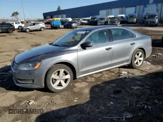 2013 Volkswagen Passat SE w/Sunroof & Nav with VIN 1VWBP7A39DC016642, listed as a Copart auction lot 48482125 with 167,166 mi miles and Salvage Title. Bid and sale history available at carsss.com. Image 1.