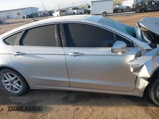 2015 Ford Fusion SE with VIN 1FA6P0HD9F5122600, listed as a IAAI auction lot 41920122 with 177,141 mi miles. Bid and sale history available at carsss.com. Image 13.