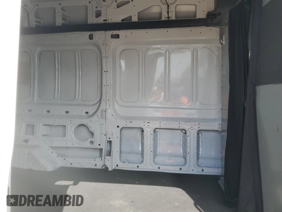 2019 Ford Transit с VIN 1FTYR3XM8KKA10401, выставлен на аукционе Copart как лот 77199774 с пробегом 162 647 миль миль и На запчасти • Non repairable. История ставок и продаж доступна на DreamBid. Изображение 11.