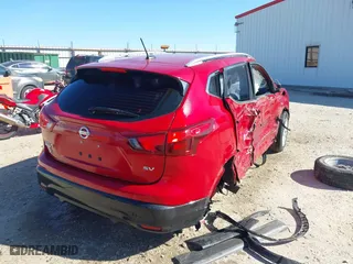 2017 Nissan Rogue Sport SV with VIN JN1BJ1CP3HW009095, listed as a IAAI auction lot 41756200 with 71,879 mi miles. Bid and sale history available at carsss.com. Image 4.