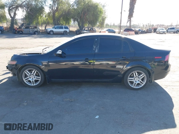 2008 Acura TL with VIN 19UUA66208A044355, listed as a IAAI auction lot 41377578 with 197,863 mi miles. Bid and sale history available at carsss.com. Image 14.