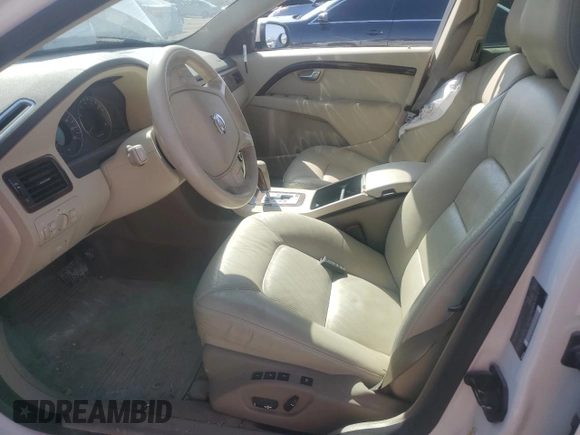 2010 Volvo V70 with VIN YV1982BW2A1149996, listed as a Copart auction lot 47750415 with 110,822 mi miles and Salvage Title. Bid and sale history available at DreamBid. Image 7.