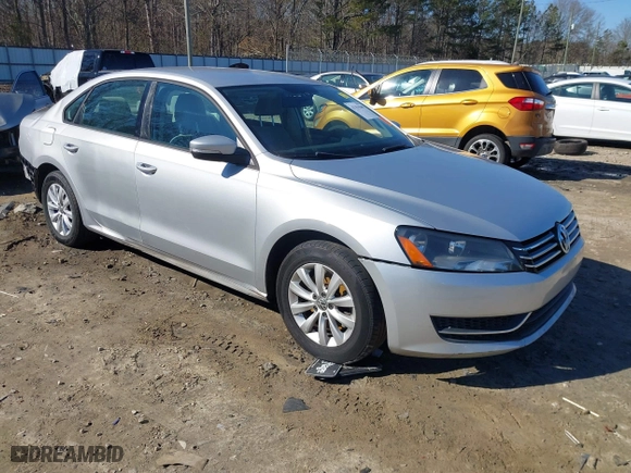 2012 Volkswagen Passat S w/Appearance with VIN 1VWAH7A34CC106918, listed as a IAAI auction lot 41351509 with 202,208 mi miles. Bid and sale history available at carsss.com. Image 1.