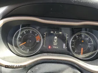 2017 Jeep Cherokee Altitude z VIN 1C4PJLAB0HW541068, wystawiony jako Copart lot #48592485 z przebiegiem 73 792 mil mil oraz Szkoda całkowita • Salvage title. Historia ofert i sprzedaży dostępna na DreamBid. Obrazek 9.