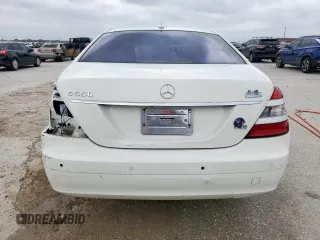 2008 Mercedes-Benz S 550 with VIN WDDNG71X38A188854, listed as a Copart auction lot 54841975 with 228,648 mi miles and Salvage Title. Bid and sale history available at DreamBid. Image 6.