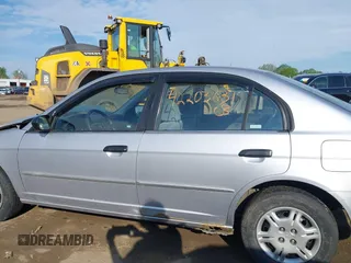 2001 Honda Civic LX z VIN 1HGES16551L050659, wystawiony jako IAAI lot #42203631 z przebiegiem 151 555 mil mil oraz . Historia ofert i sprzedaży dostępna na DreamBid. Obrazek 14.
