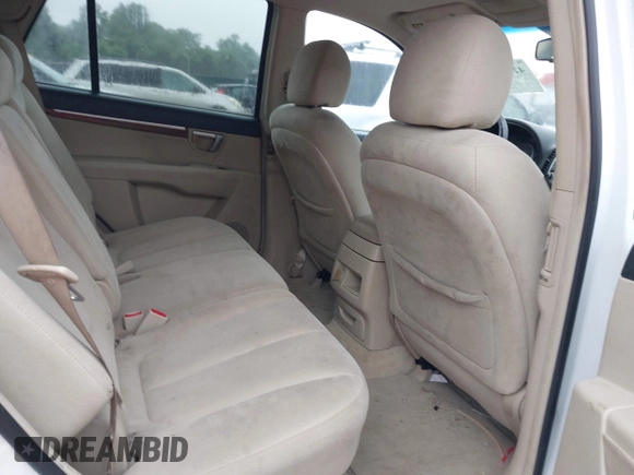 2009 Hyundai Santa Fe SE z VIN 5NMSH13E99H308912, wystawiony jako IAAI lot #42512011 z przebiegiem 231 808 mil mil oraz . Historia ofert i sprzedaży dostępna na DreamBid. Obrazek 8.