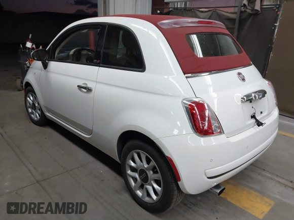2017 FIAT 500 Pop z VIN 3C3CFFLR9HT697938, wystawiony jako IAAI lot #41444799 z przebiegiem 62 742 mil mil oraz . Historia ofert i sprzedaży dostępna na DreamBid. Obrazek 3.