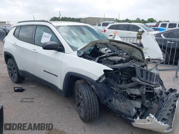 2021 Jeep Compass 80th Anniversary z VIN 3C4NJDEB5MT596218, wystawiony jako IAAI lot #41939039 z przebiegiem Nie podano mil oraz . Historia ofert i sprzedaży dostępna na DreamBid. Obrazek 1.