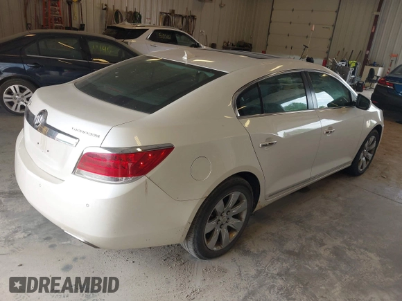 2012 Buick LaCrosse Premium 3 z VIN 1G4GH5E33CF147711, wystawiony jako IAAI lot #42572249 z przebiegiem Nie podano mil oraz . Historia ofert i sprzedaży dostępna na DreamBid. Obrazek 4.