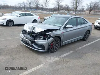 2021 Volkswagen Jetta S z VIN 3VW6T7BU3MM020687, wystawiony jako IAAI lot #41621894 z przebiegiem 25 837 mil mil oraz . Historia ofert i sprzedaży dostępna na DreamBid. Obrazek 2.