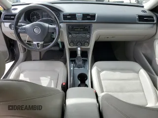 2014 Volkswagen Passat Wolfsburg Edition with VIN 1VWAS7A34EC040357, listed as a Copart auction lot 53364095 with 122,991 mi miles and Salvage title. Bid and sale history available at DreamBid. Image 8.
