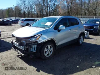 2020 Chevrolet Trax LS with VIN KL7CJKSB8LB037128, listed as a IAAI auction lot 41761398 with 134,909 mi miles. Bid and sale history available at carsss.com. Image 18.