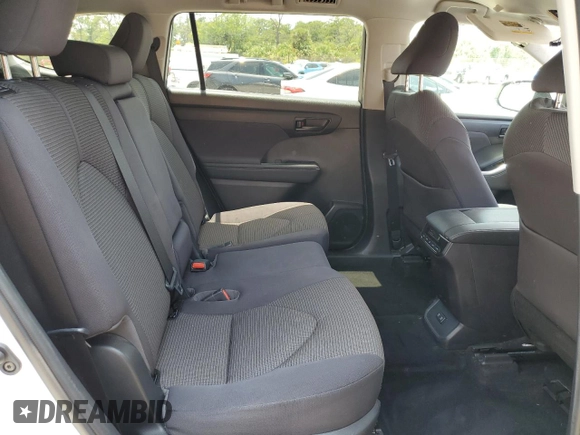 2020 Toyota Highlander L with VIN 5TDCZRAH2LS029755, listed as a Copart auction lot 57993075 with 68,511 mi miles and Non repairable. Bid and sale history available at DreamBid. Image 11.