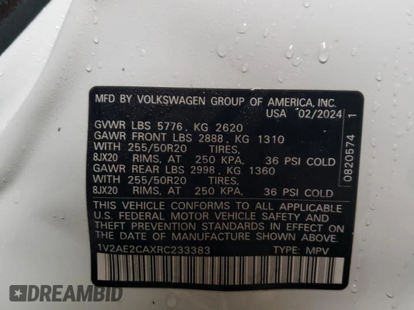 2024 Volkswagen Atlas SEL R-Line with VIN 1V2AE2CAXRC233383, listed as a Copart auction lot 51813245 with 3,333 mi miles and Salvage title. Bid and sale history available at DreamBid. Image 12.