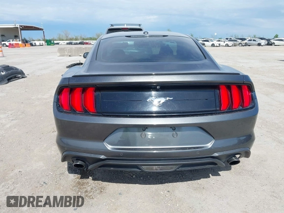 2018 Ford Mustang EcoBoost with VIN 1FA6P8TH5J5176543, listed as a IAAI auction lot 41896199 with 116,984 mi miles and . Bid and sale history available at carsss.com. Image 16.