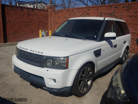 2011 Land Rover Range Rover Sport SC with VIN SALSH2E43BA266207, listed as a Copart auction lot 49084515 with 160,890 mi miles and Clean Title. Bid and sale history available at carsss.com. Image 2.