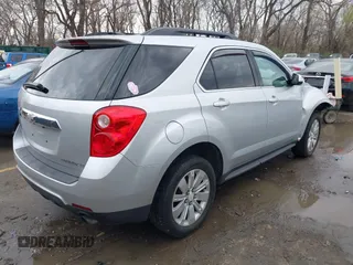 2010 Chevrolet Equinox LT w/2LT with VIN 2CNFLPEY6A6245981, listed as a IAAI auction lot 41878343 with 206,832 mi miles. Bid and sale history available at carsss.com. Image 4.