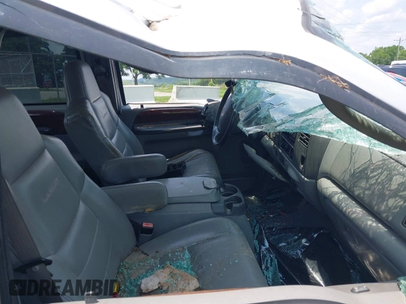 2004 Ford F-250 XL with VIN 1FTNW21P54ED86788, listed as a IAAI auction lot 42378691 with Not provided miles and . Bid and sale history available at DreamBid. Image 5.