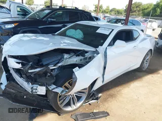 2017 Chevrolet Camaro 1LT z VIN 1G1FB1RS3H0215472, wystawiony jako IAAI lot #42192641 z przebiegiem 23 716 mil mil oraz . Historia ofert i sprzedaży dostępna na DreamBid. Obrazek 2.