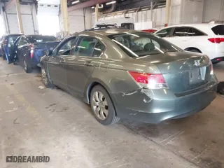 2008 Honda Accord Sdn EX-L with VIN JHMCP26828C046925, listed as a IAAI auction lot 41736541 with 199,602 mi miles. Bid and sale history available at carsss.com. Image 3.